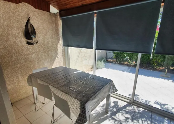 Perles Du Soleil Belle T3 Mezzanine Avec Piscine *