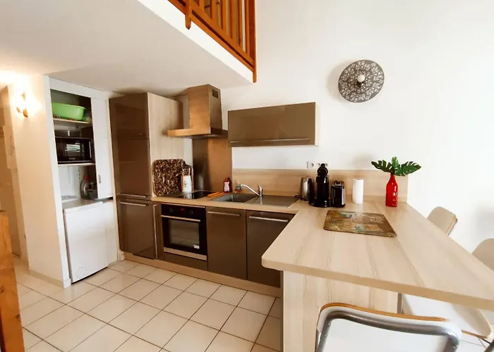 Perles Du Soleil Belle T3 Mezzanine Avec Piscine *